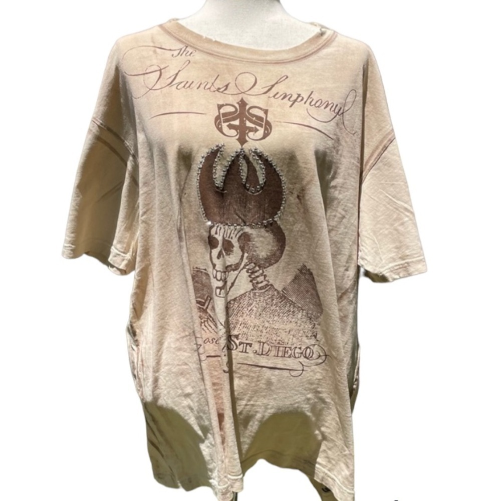 The Saints Sinphony Skull Short Sleeve Top
